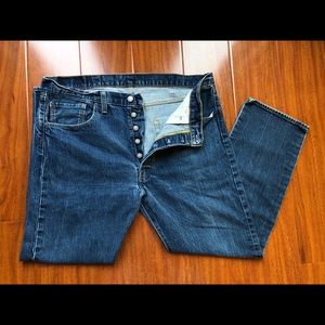LEVI’S JEANS